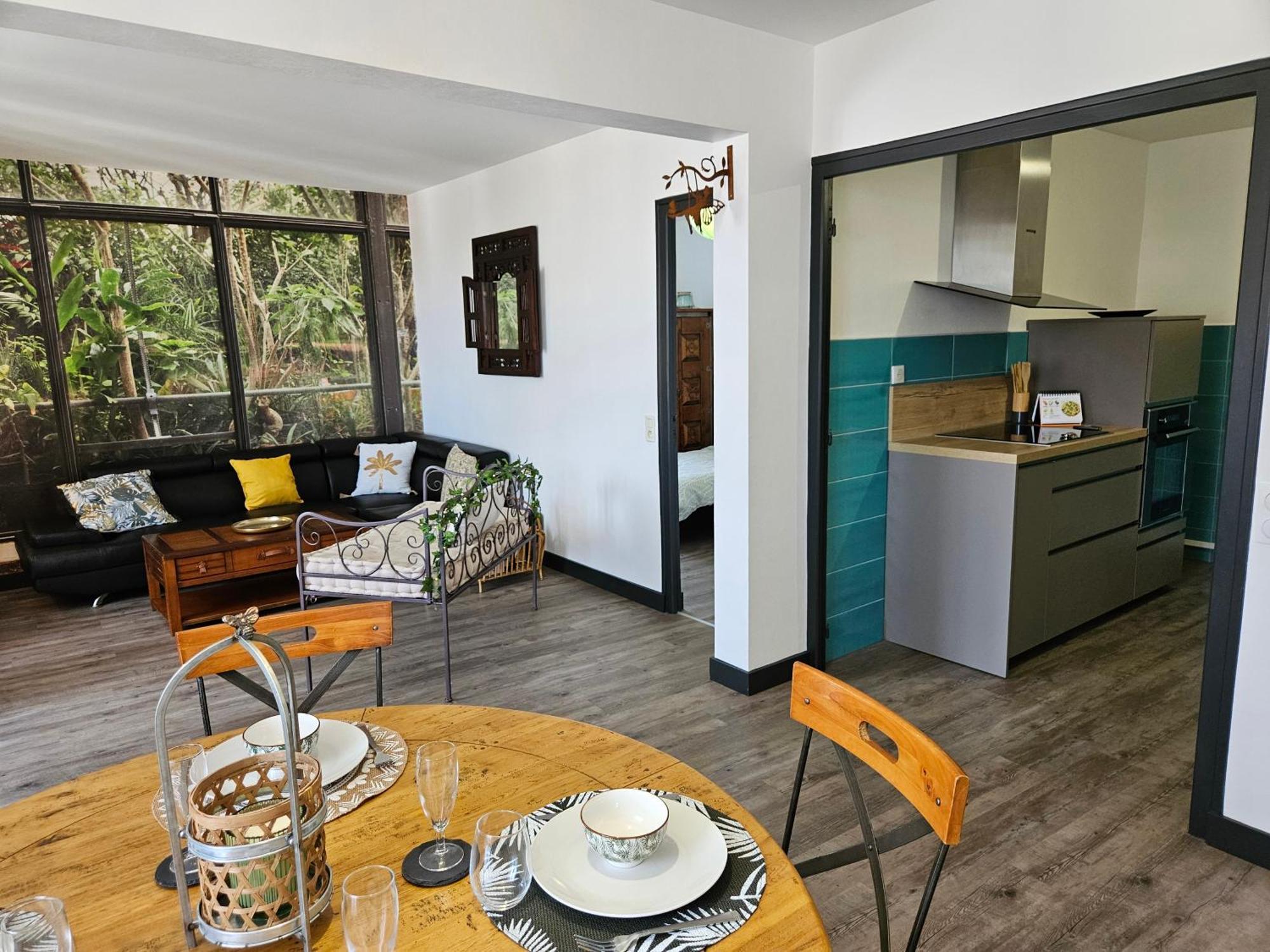 Appartement Le Jardin Imaginaire Champagnole Exterior foto